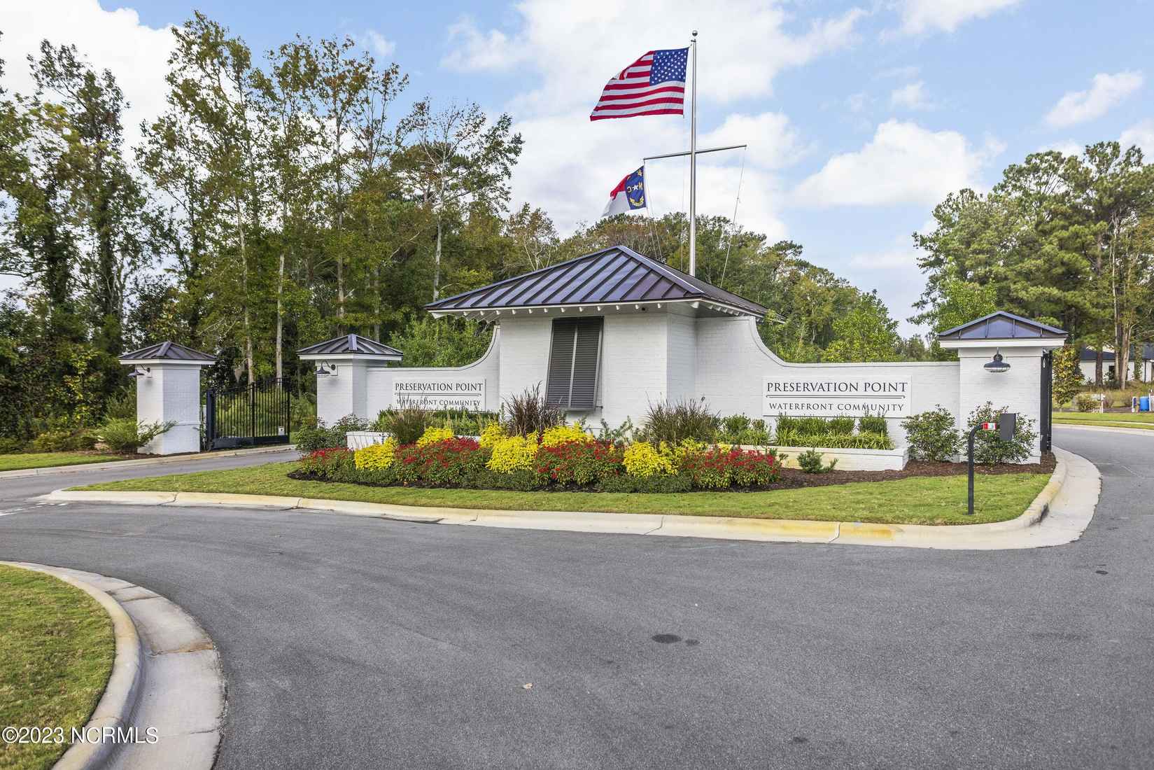 344 Preservation Pt Ave  