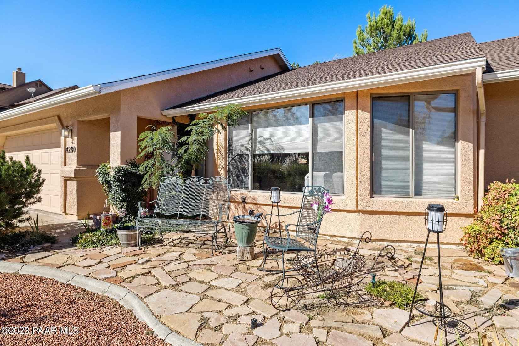 4280 N Tonopah Dr  