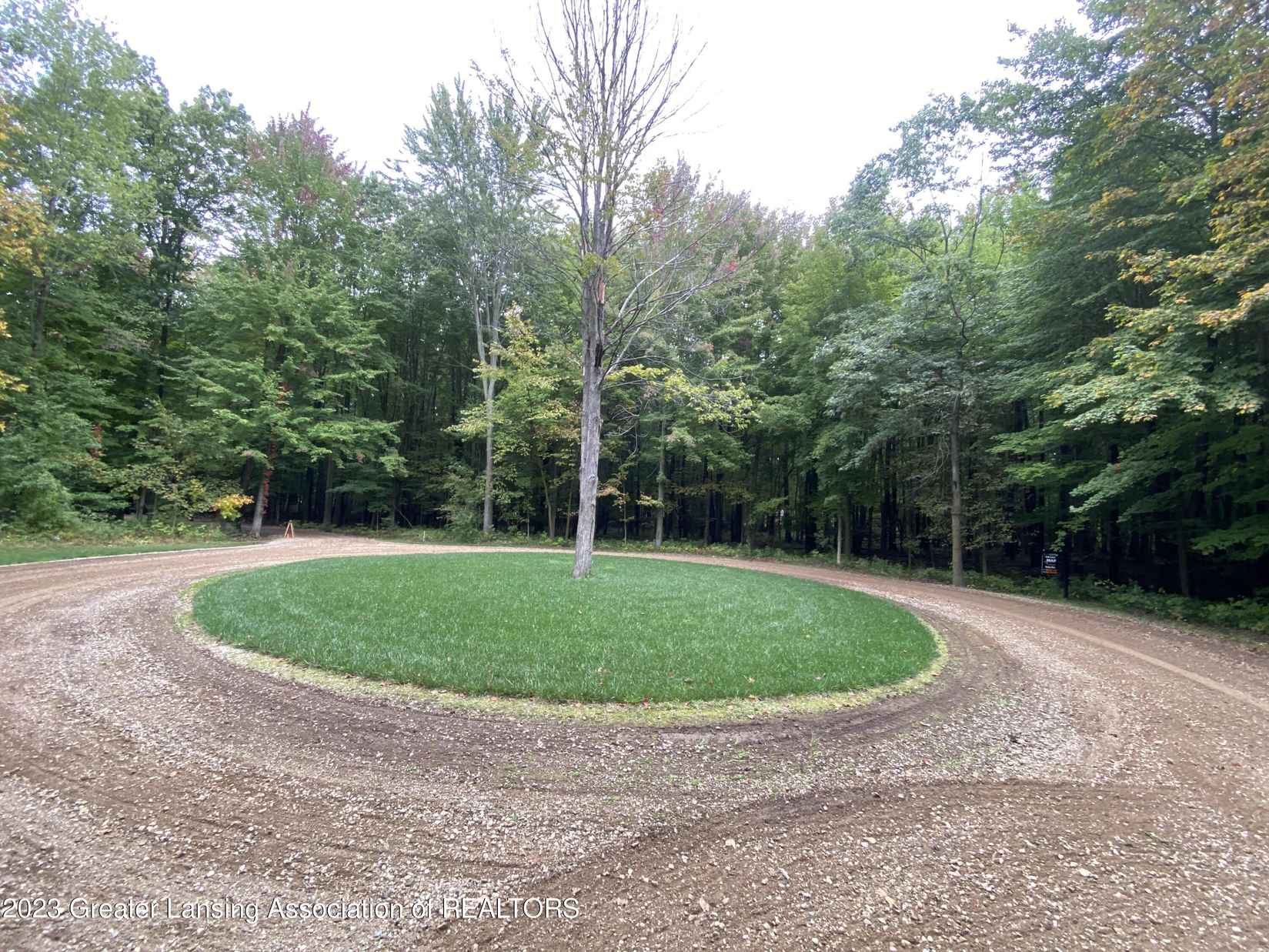 V/L Unit 5 Brookshire Dr  