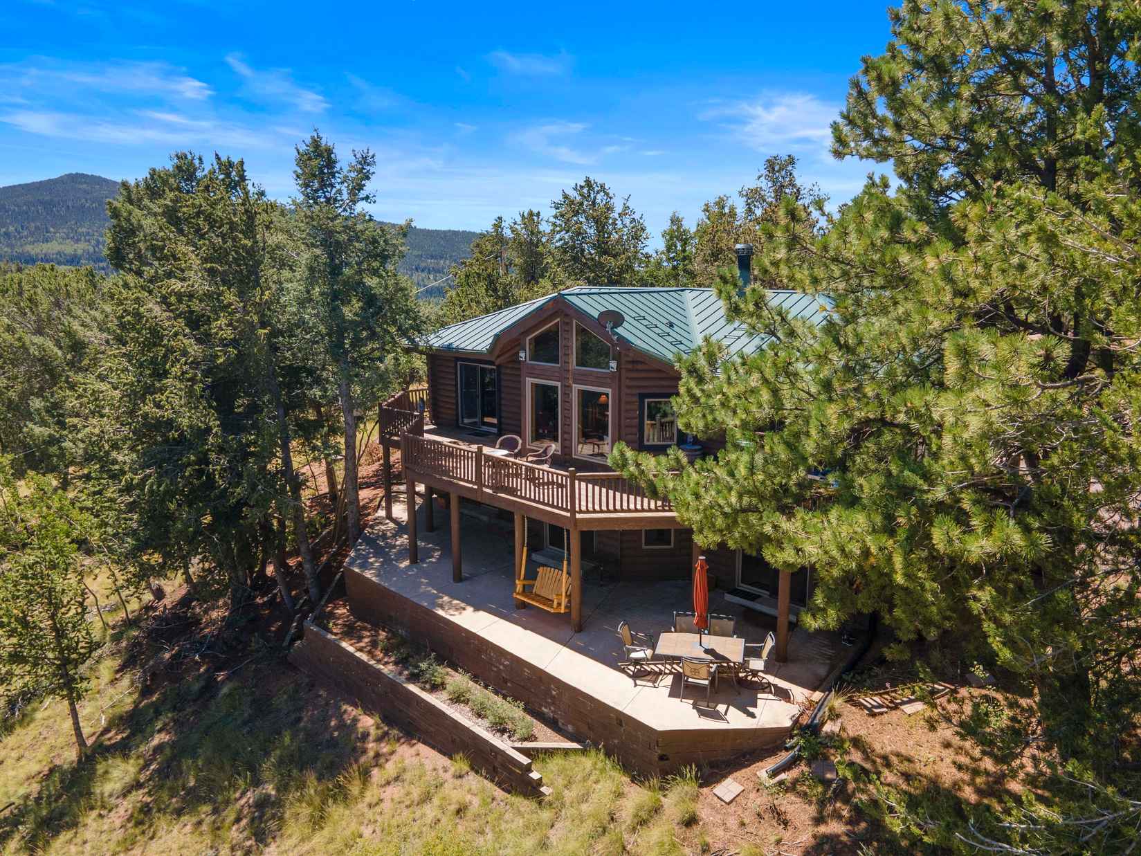 1243 Fairview Dr  