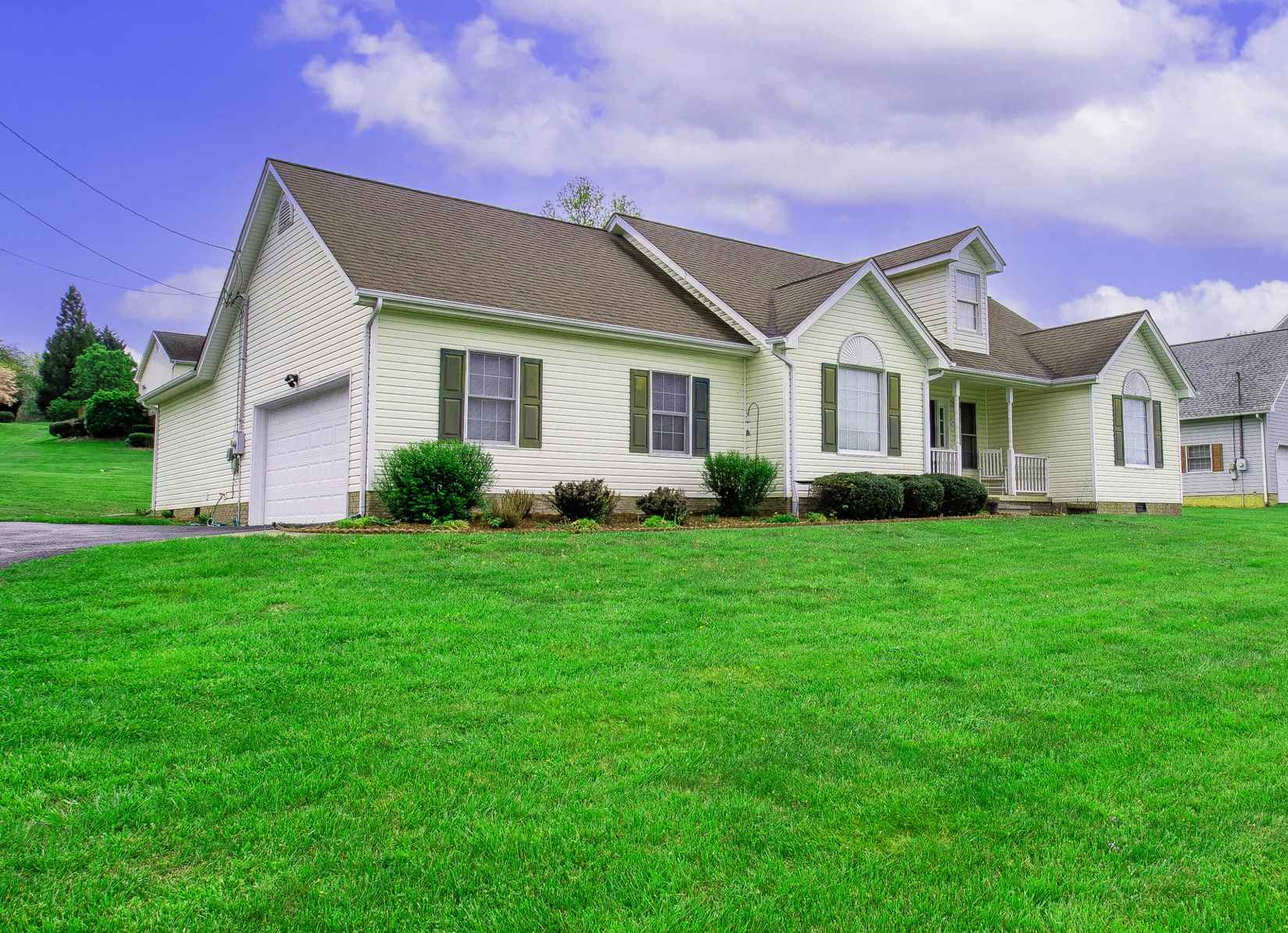1452 CARROLL Crk RD  