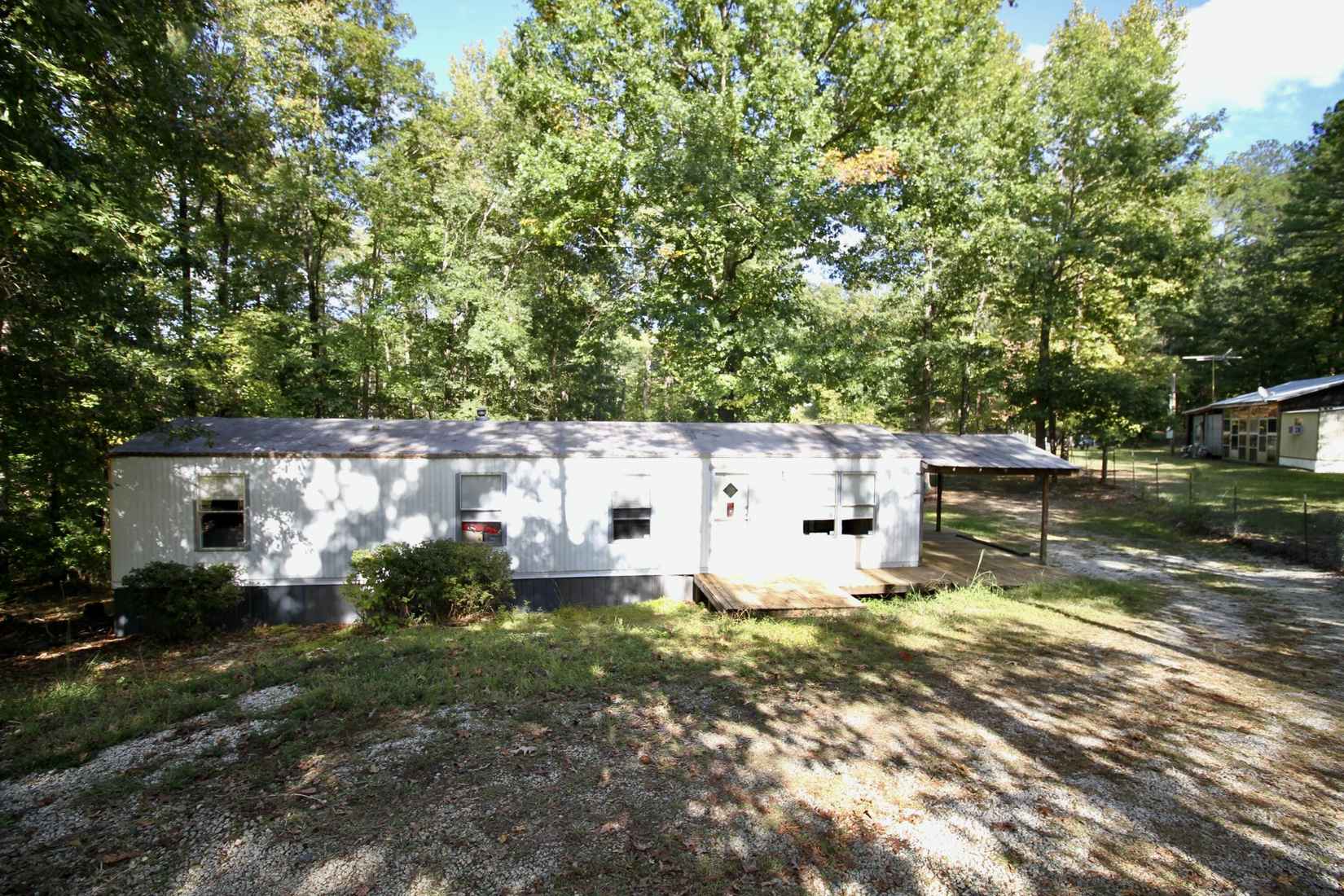 184 Catfish Rd  
