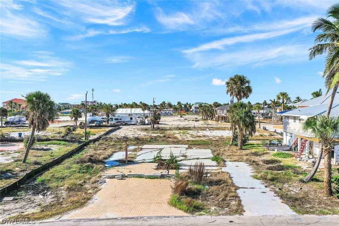 111-113 Anchorage St  