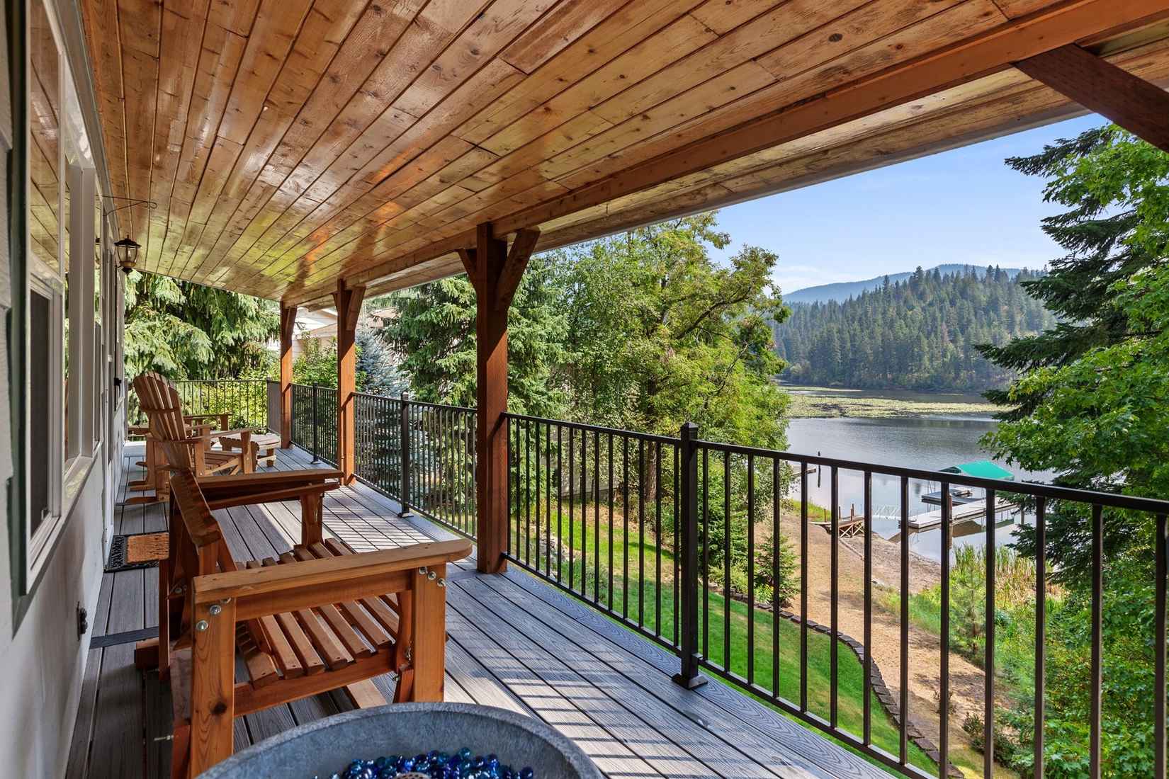 19503 E Hayden Lk Rd  