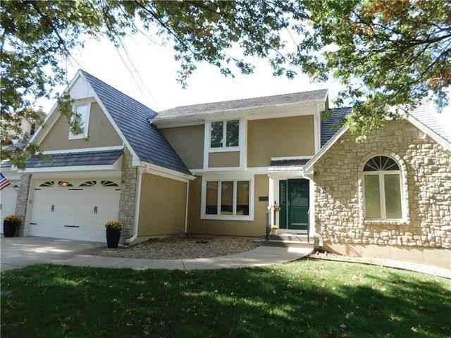 1004 Holly Ave  