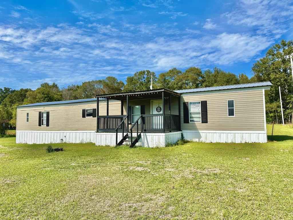 653 Derby White Sand Rd  