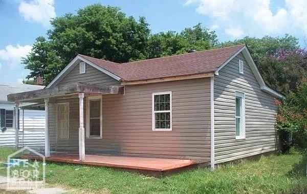 139 Poplar Ave  