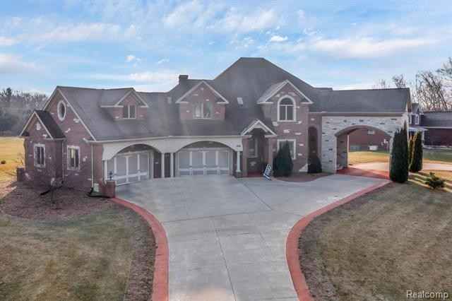 277 Brittany Ln  
