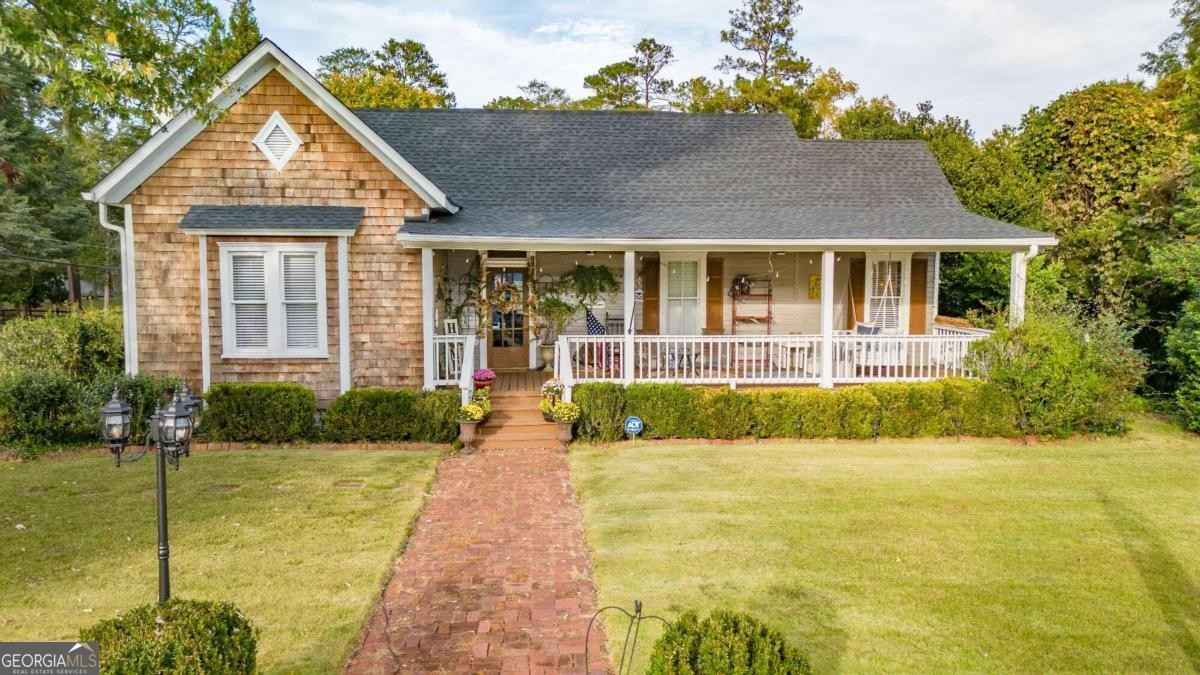 312 Country Clb Rd  