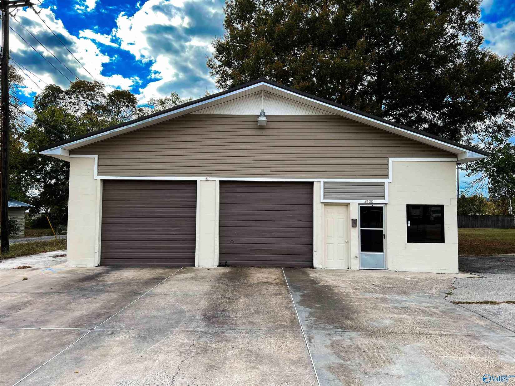2400 W Meighan Blvd  