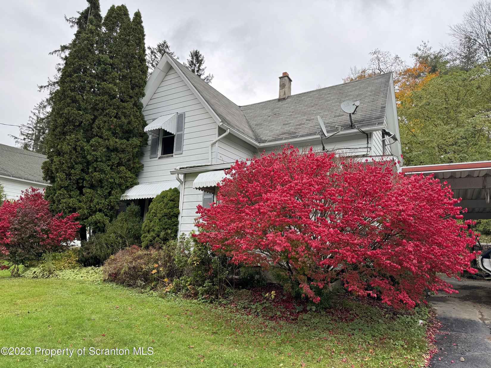 402 N Tpke Rd  