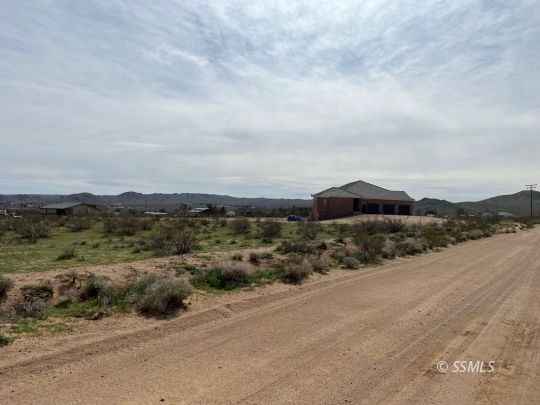 511-081-01 Springer AVE  