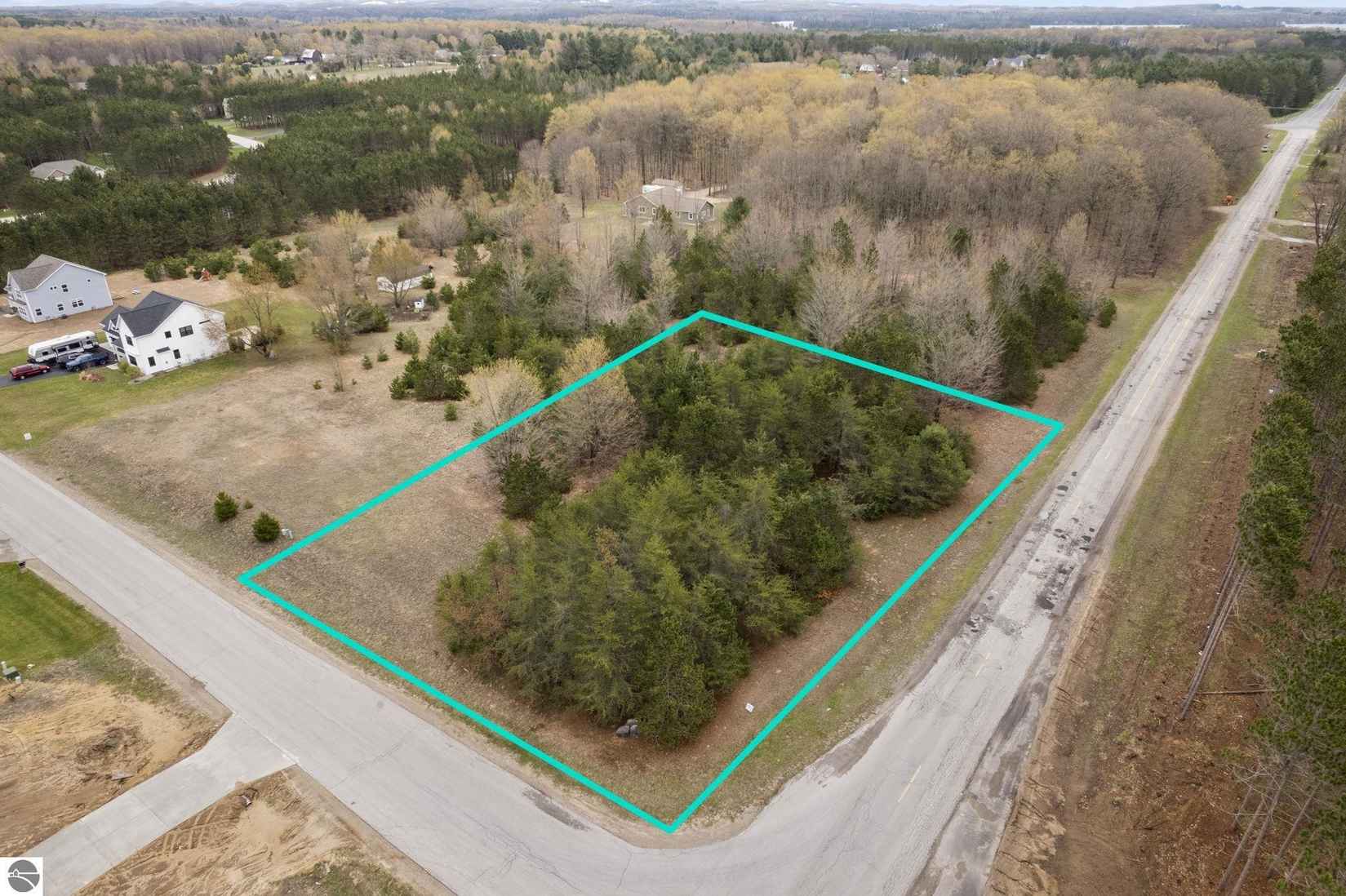 2018 HAYFIELD DR  