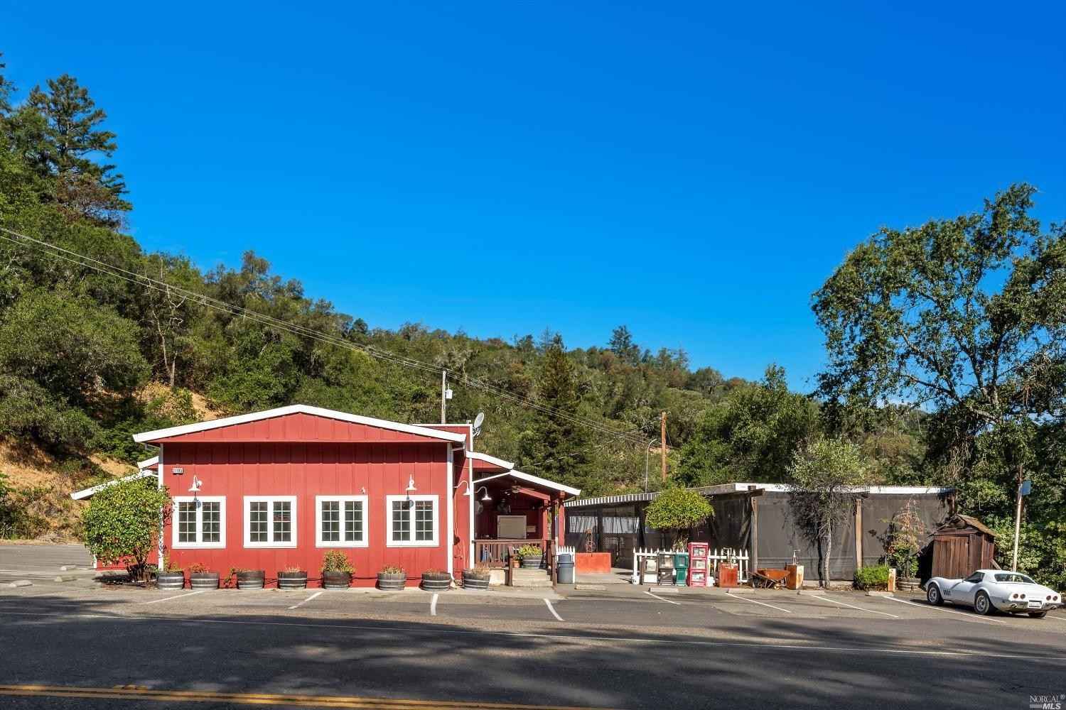 31195 North Redwood Hwy  