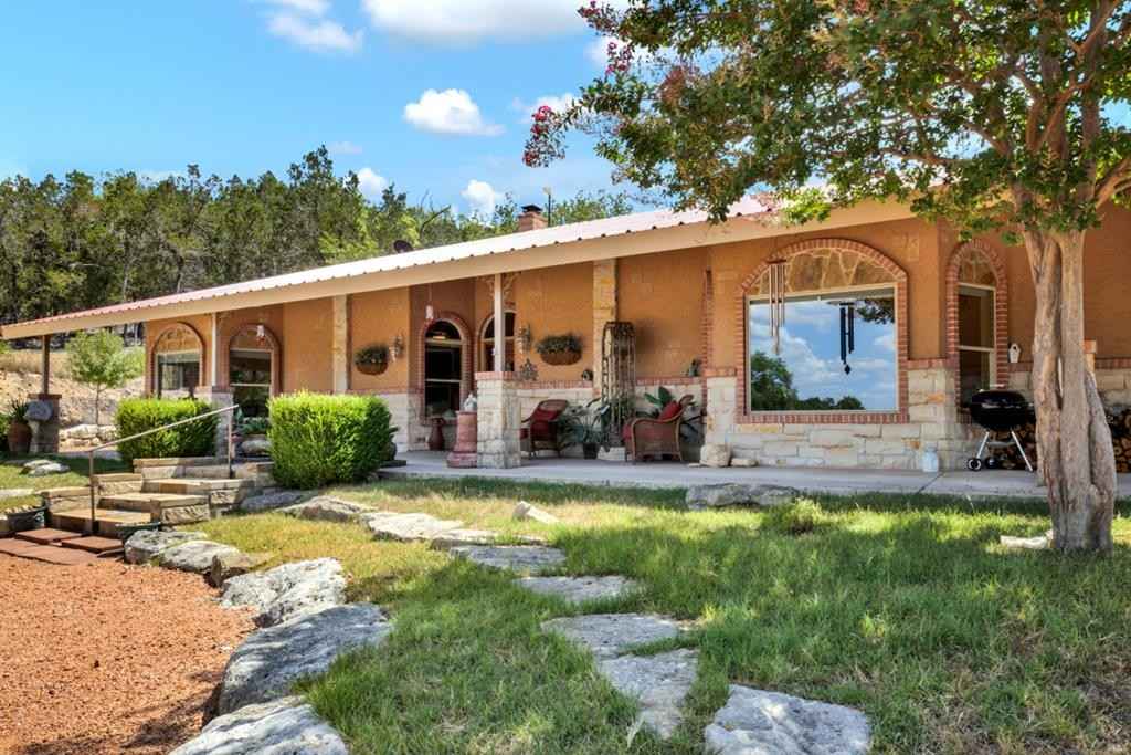 610 Stablewood Dr  