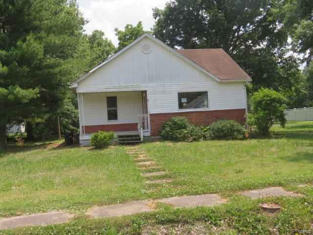 111 Fisher Ave  