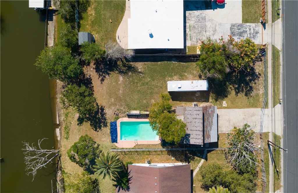 3201 Jamaica Dr  
