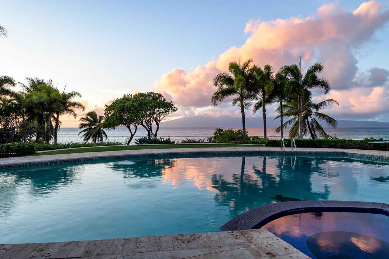 4077 Lower Honoapiilani Rd  