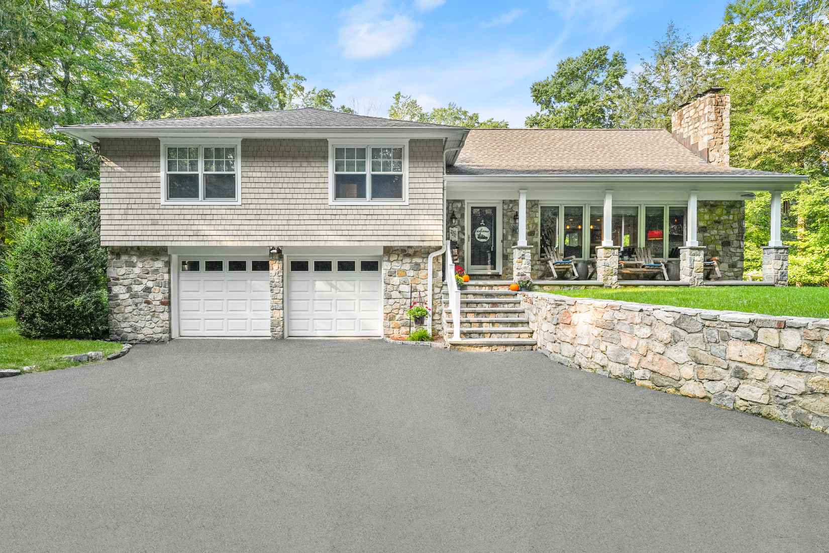 21 Barton Ln  