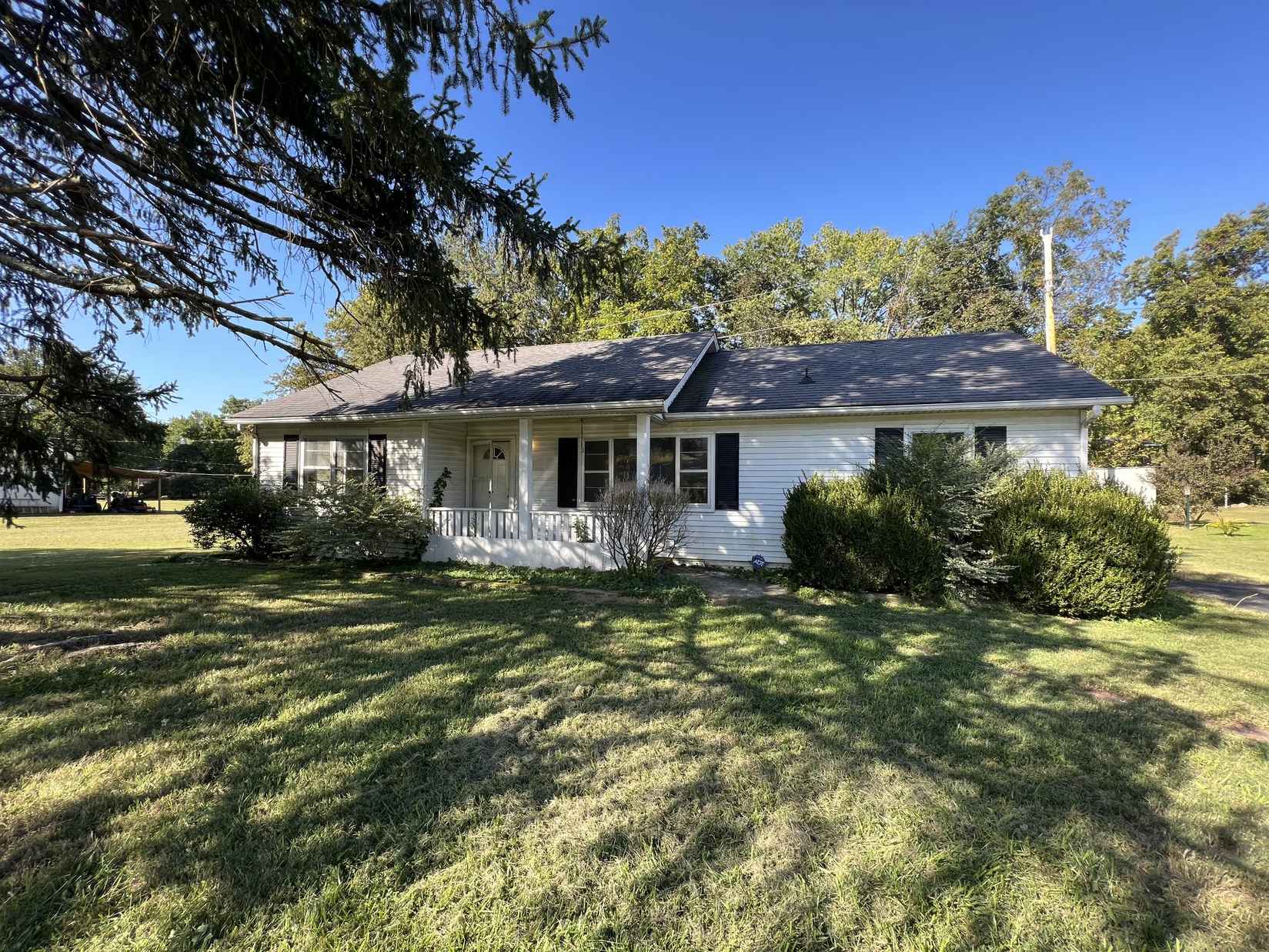 1255 Main St  