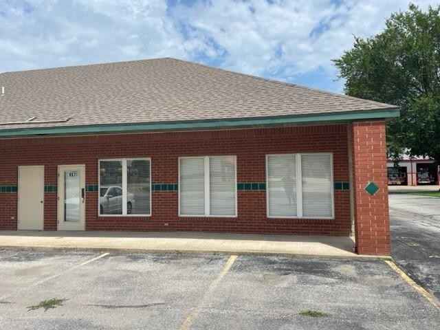 807 Centerton BLVD  