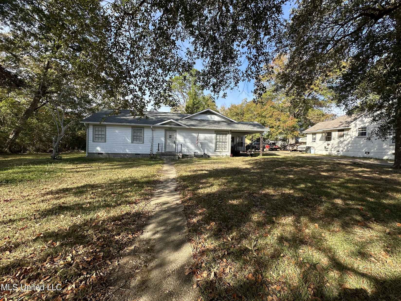 109 Dampeer St  