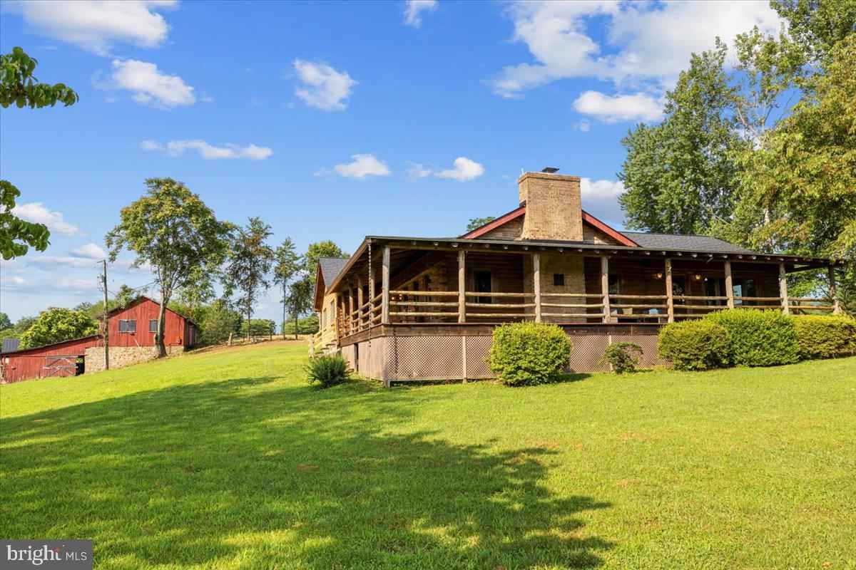 9521 Horse Country Trl  