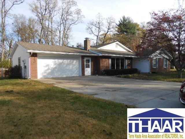 2466 Huber Ln  