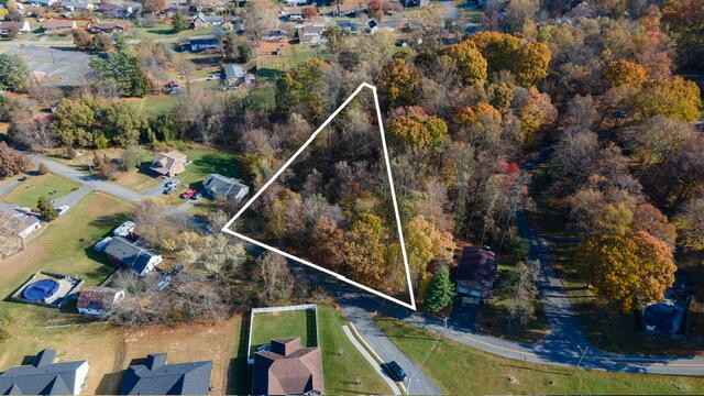 1821 Triangle Rd  