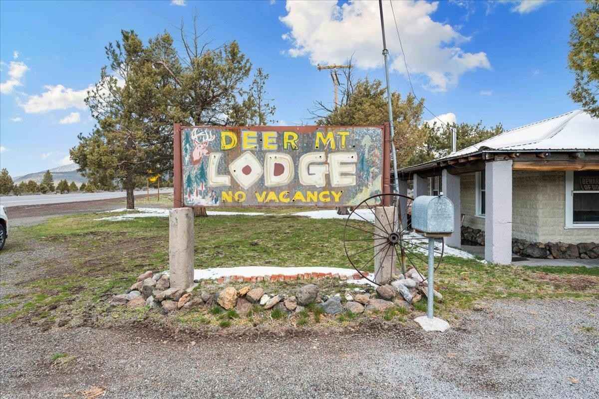 17604 State Hwy 97  