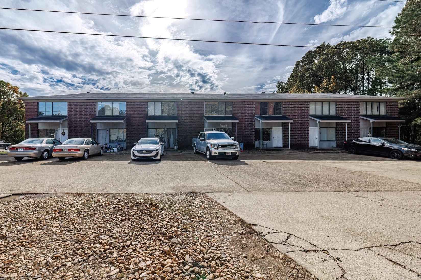 2601 Country Clb Rd  