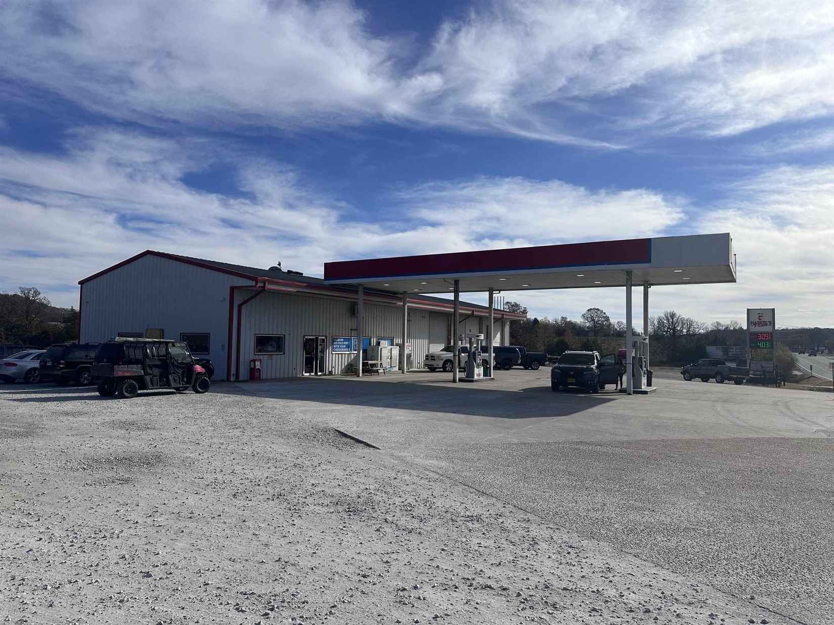 320 US-65 Hwy  