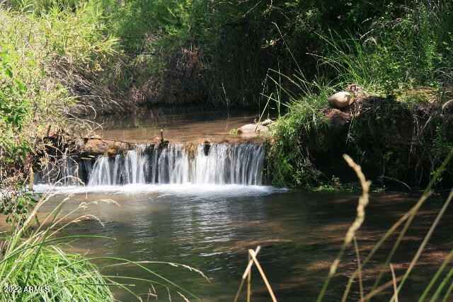 2120 N Flowing Water Trl  