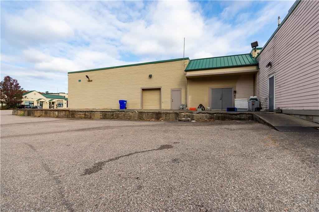 567 South Country Trl  