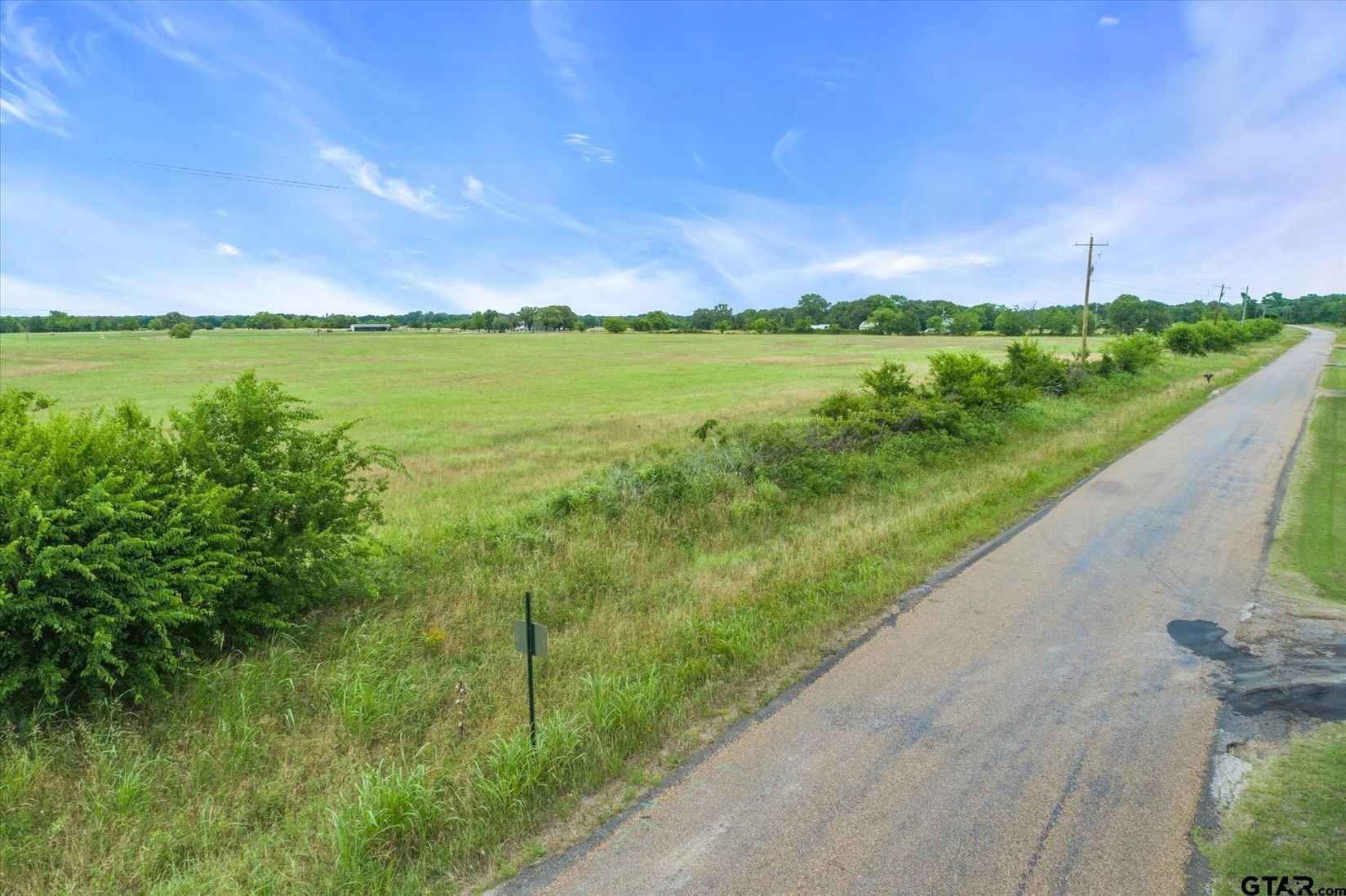 Tract 1 VZ County Rd 1910  