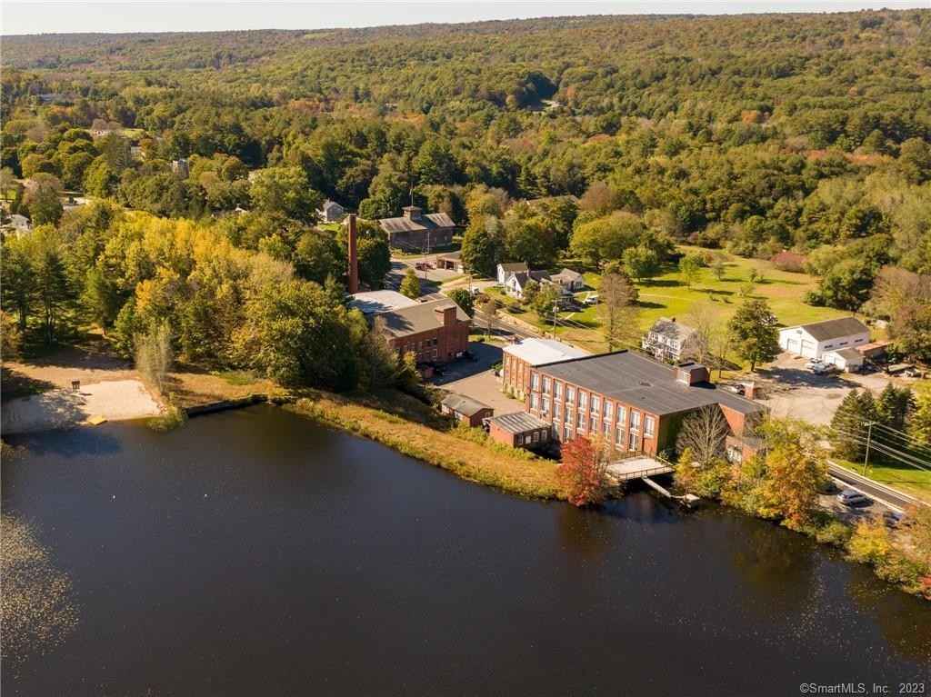 148 Riv RD  