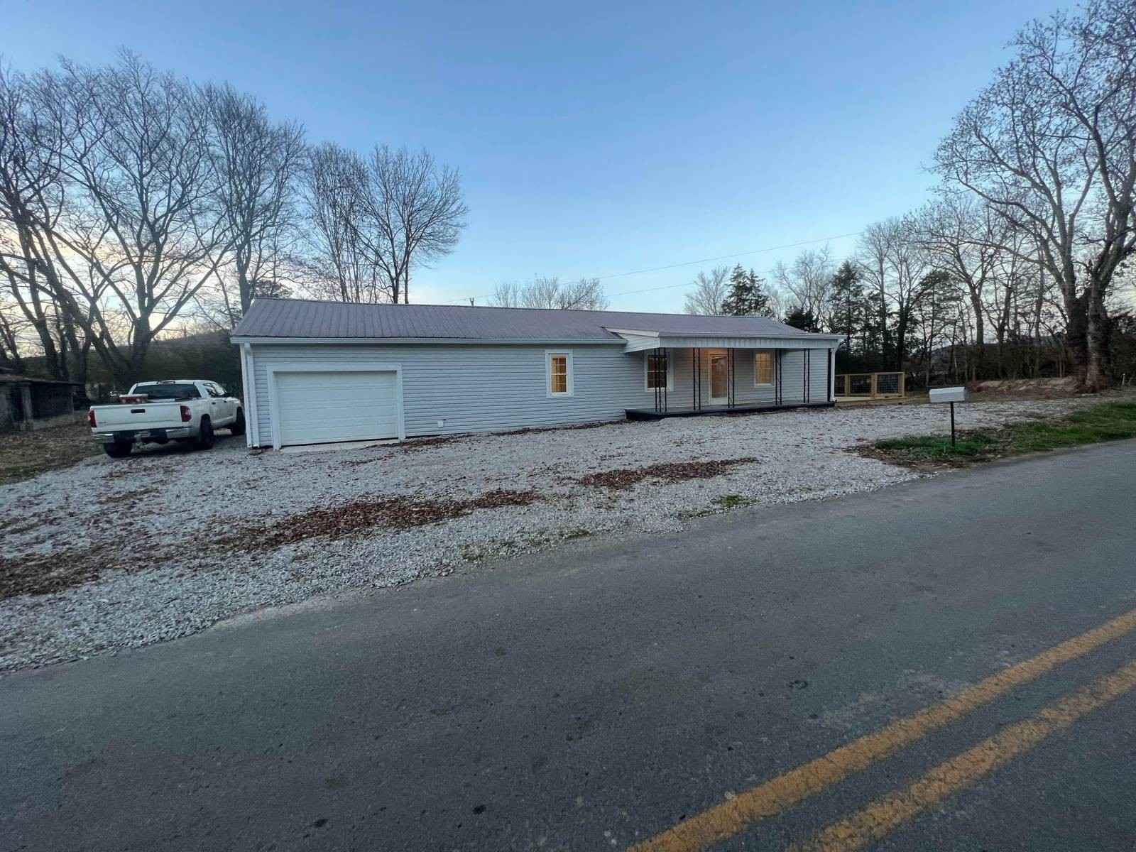3035 Old Monticello Rd  