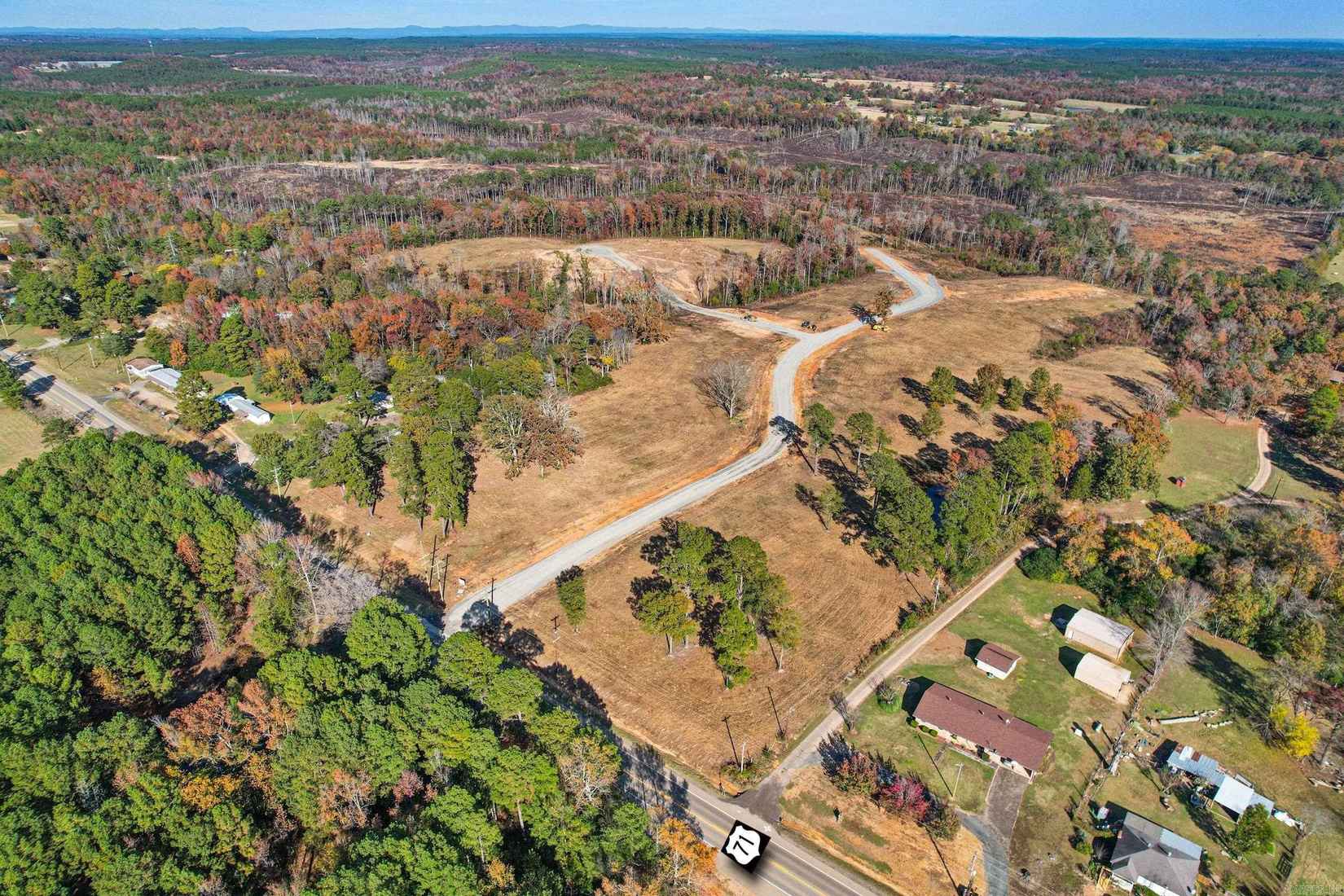 126 Rolling Oaks Dr  