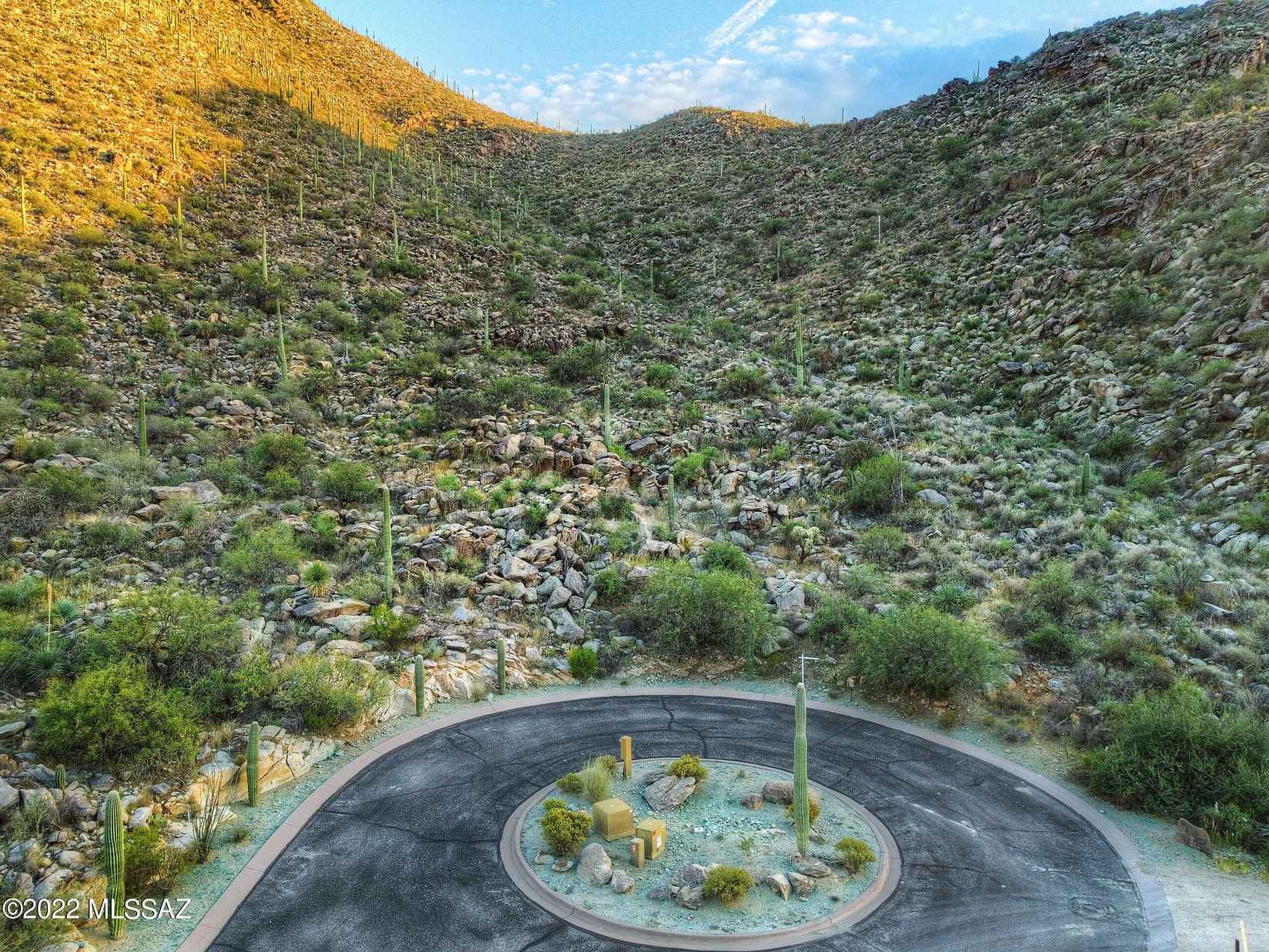 14660 N Silent Spg Pl  