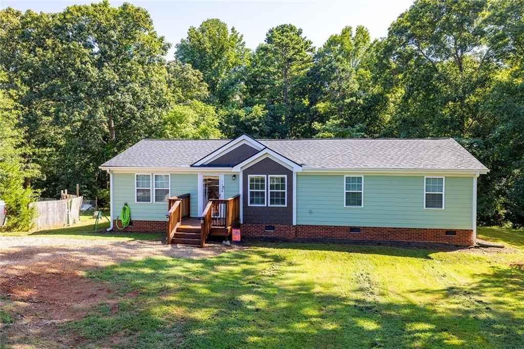 1126 Christopher Ln  