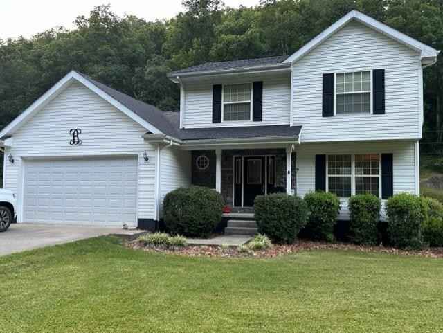 130 Whispering Oaks Dr  