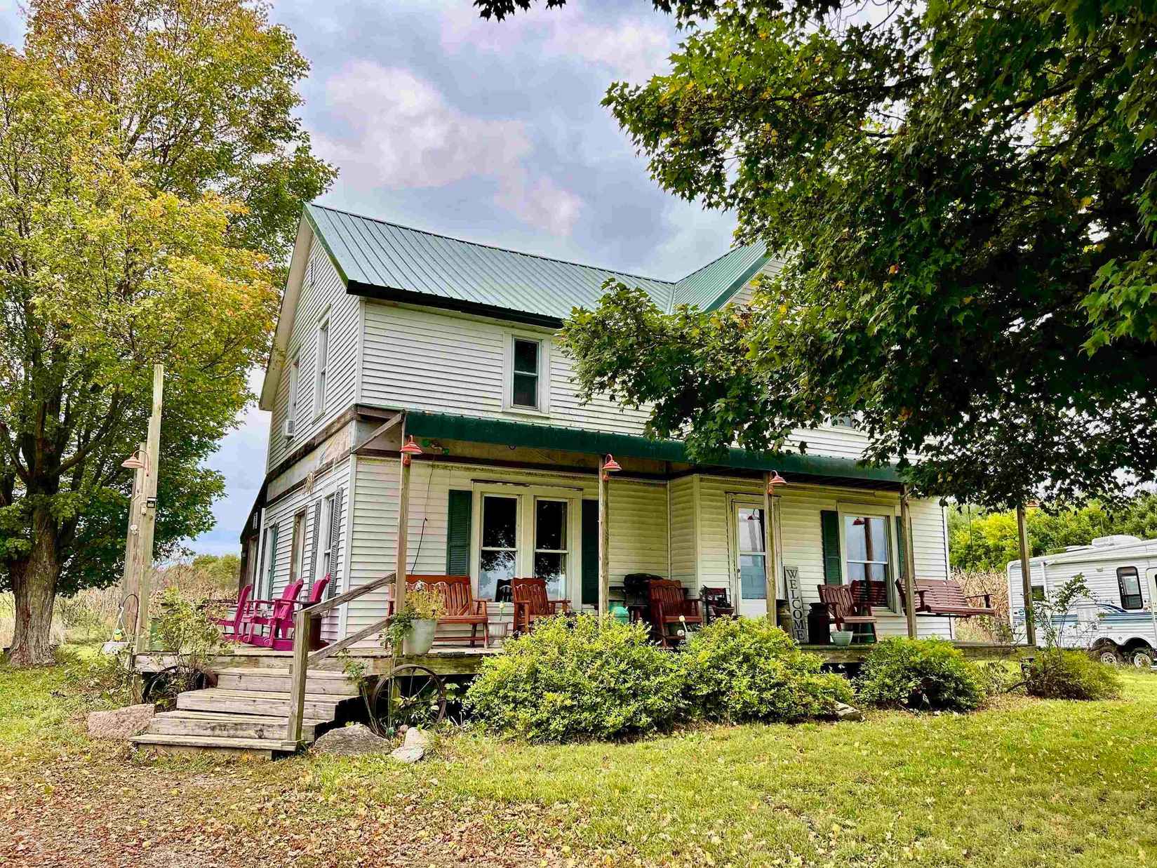 966 Rochester Rd  