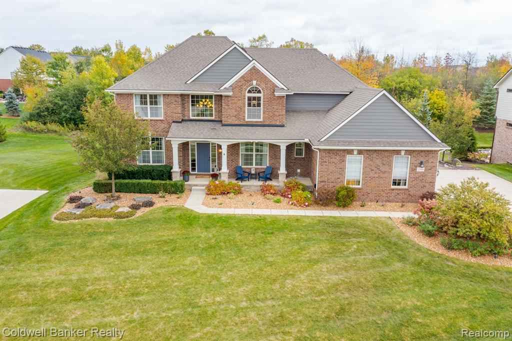 22996 Fremont Dr N  