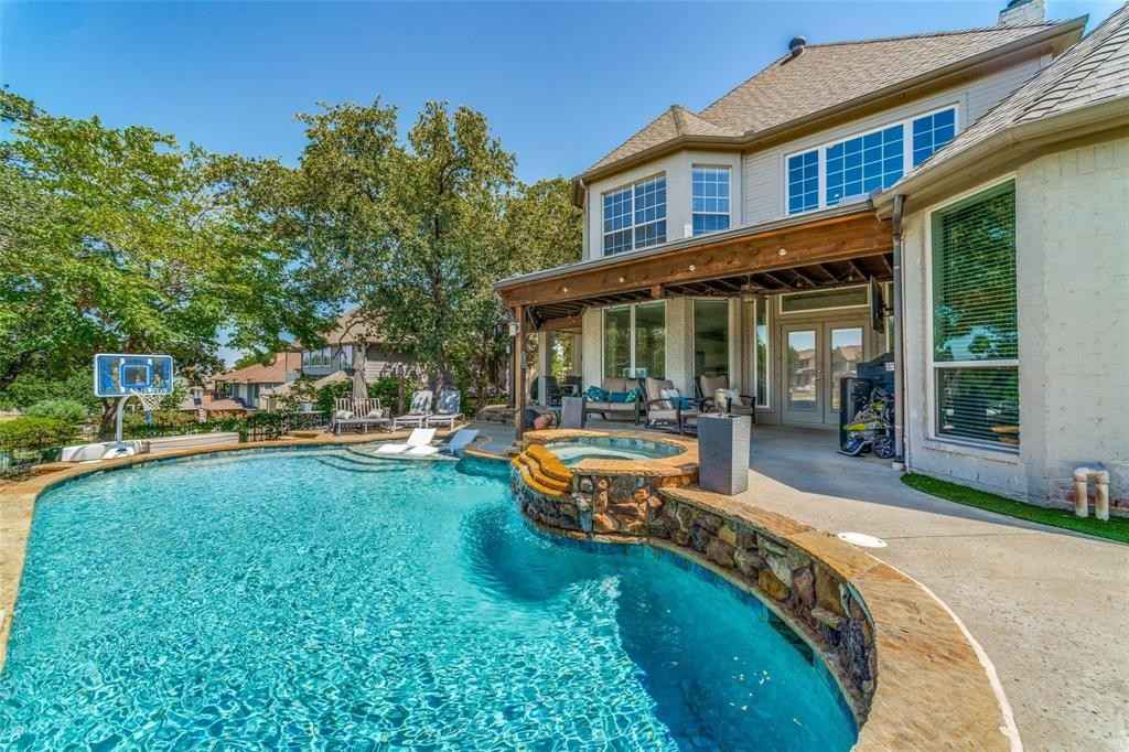 213 Ridge Vw Ln  