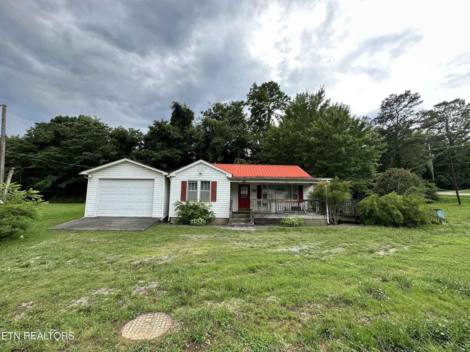 1405 Kingston Hwy  