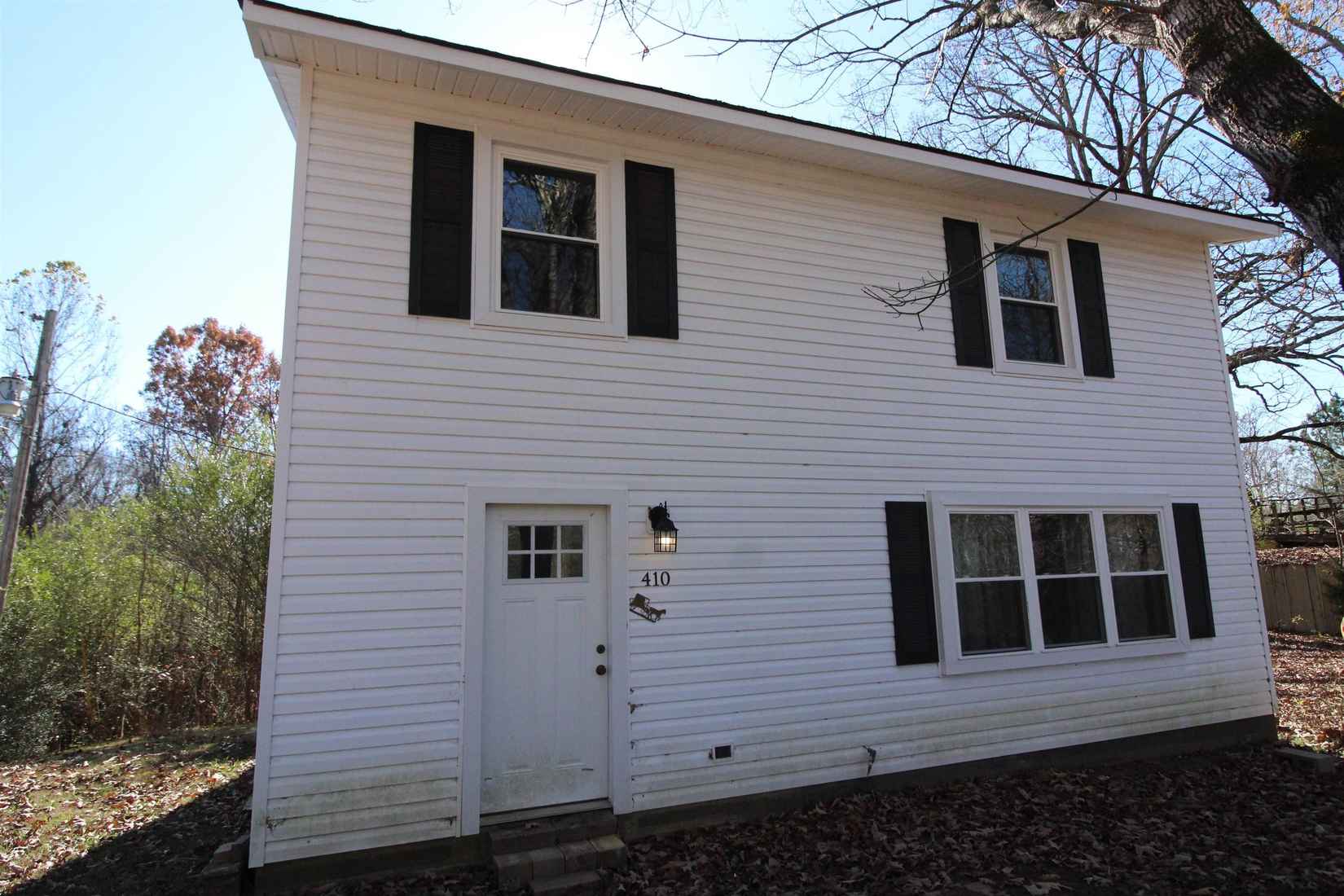 410 LOWERY RD  