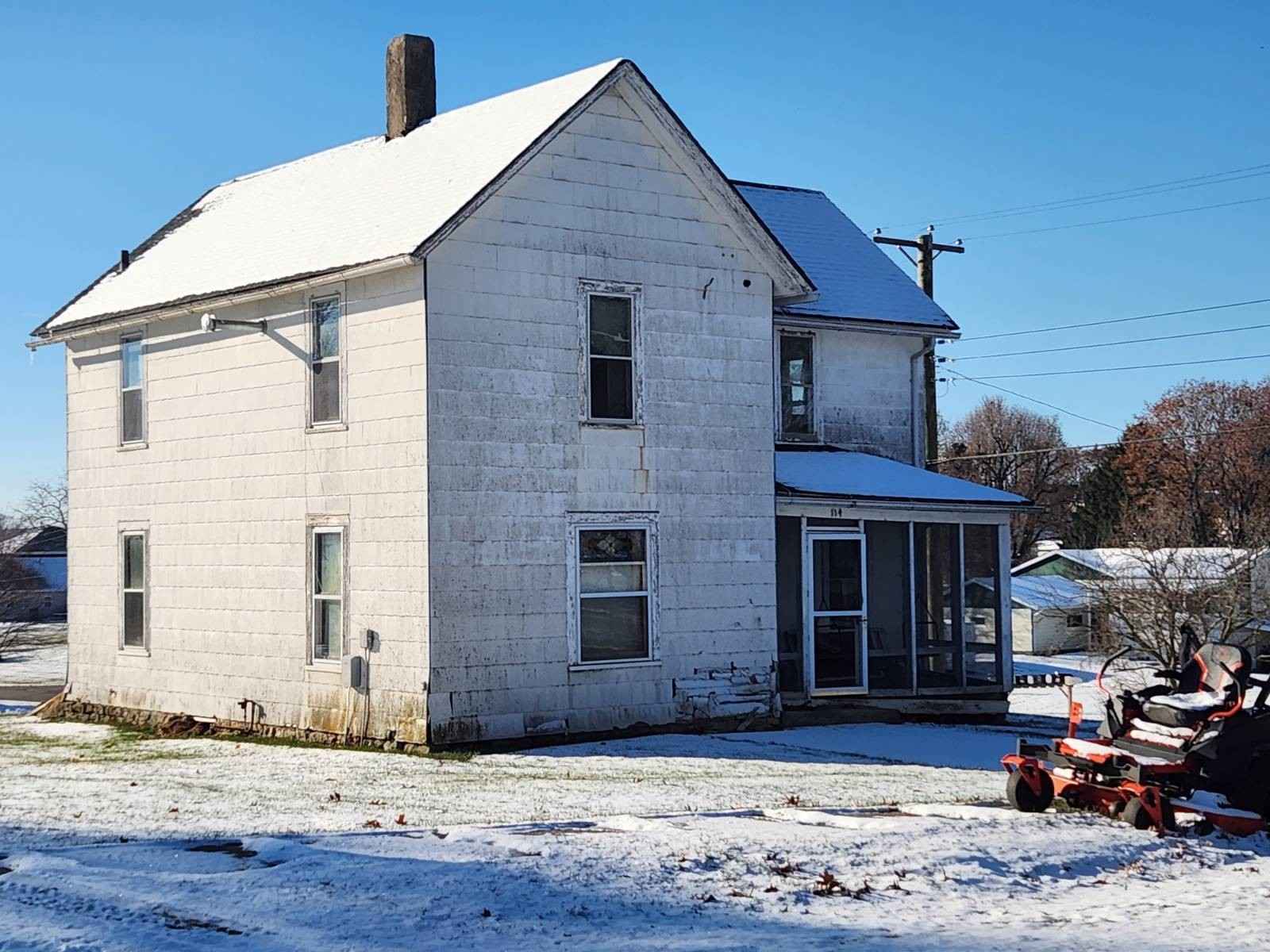 114 Schuyler Ave  