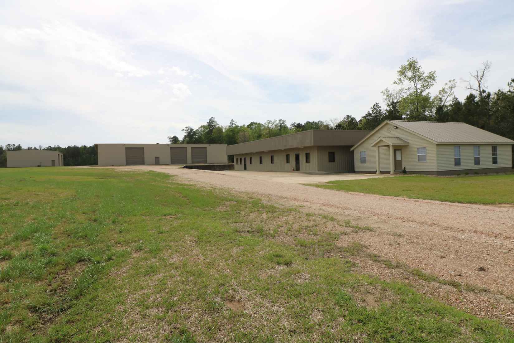 963 TX State Hwy 63 W  