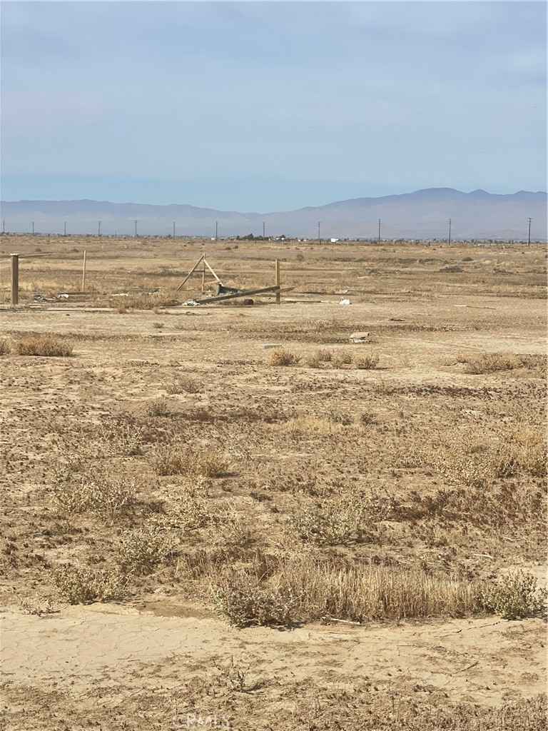 0 Vac/Vic 45 Ste/Ave E4  