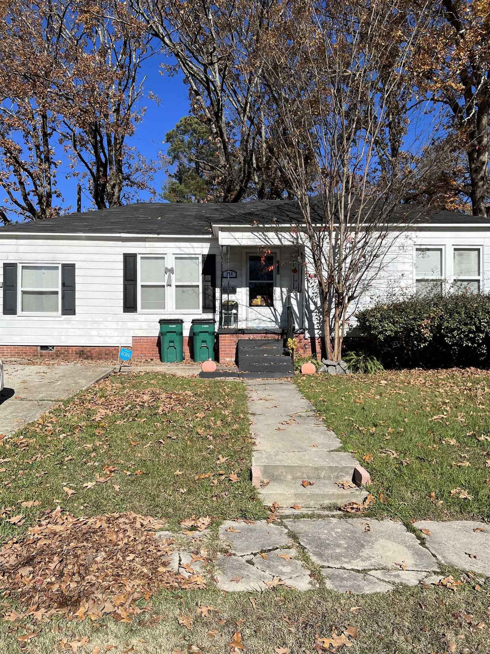 506 N Pkwy Dr  
